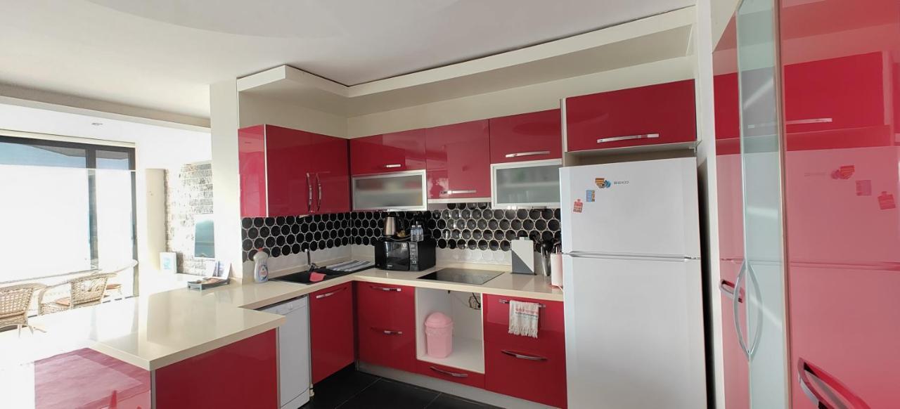 Amazing Seaview Flat Apartment คูซาดาซี ภายนอก รูปภาพ