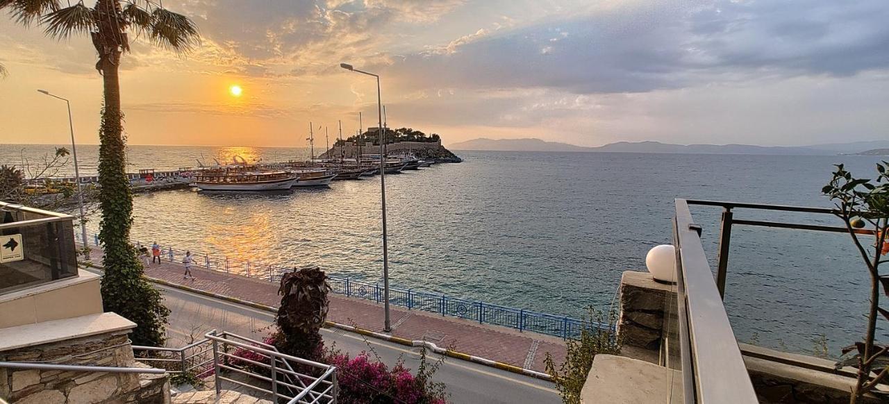 Amazing Seaview Flat Apartment คูซาดาซี ภายนอก รูปภาพ